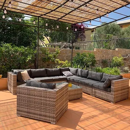 Villa 900 M Du Centre Et Plages, Piscine, Parking Bandol